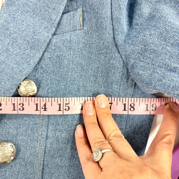 Veronica Beard Miller Dickey Jacket Light Blue Denim Blazer with Silver Buttons - Picture 13 of 14